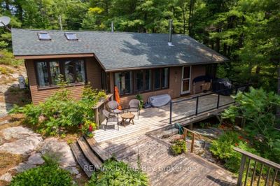 15598 Georgian Bay Rd, House other with 3 bedrooms, 1 bathrooms and null parking in Honey Harbour ON | Image 1