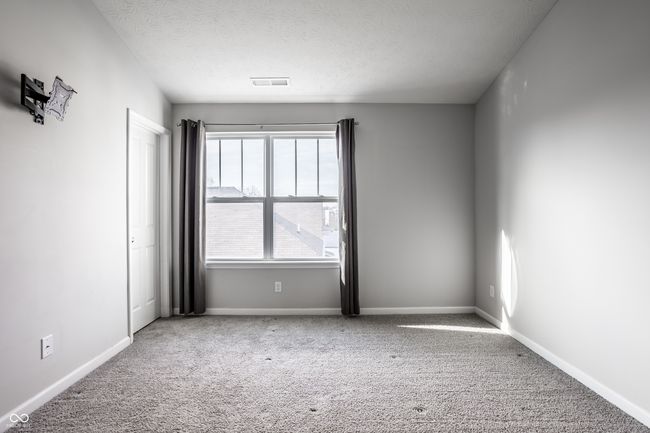 Primary Bedroom w/ Ensuite Bath | Image 26