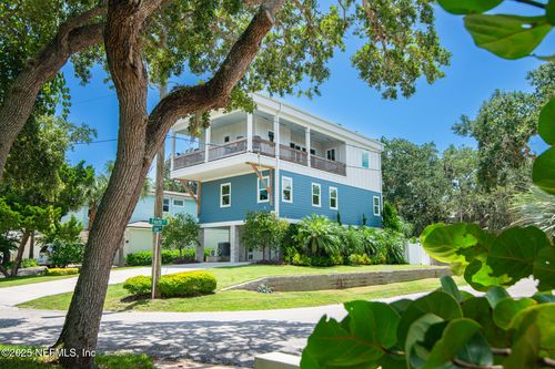 193 Lawn Ave, St Augustine, FL, 32084-2254 | Card Image