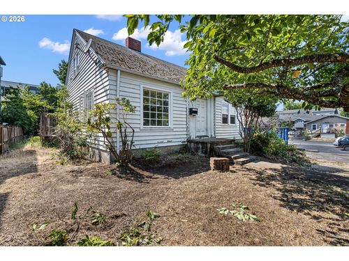 1828 Hilyard St, Eugene, OR, 97401-4341 | Card Image