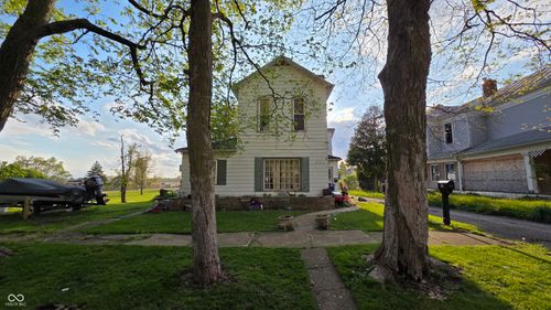 415 S Columbia St, Union City, IN, 47390-1513 | Card Image