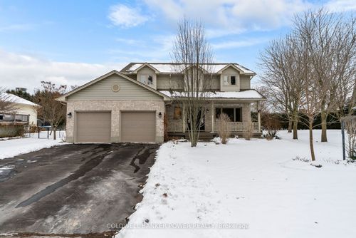 {{alt}} | Card Image