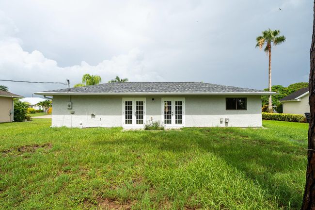 1942 Se Camilo St, House other with 2 bedrooms, 1 bathrooms and null parking in Port St. Lucie FL | Image 23