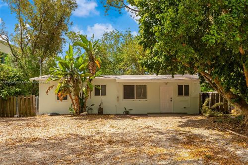 7 Coral Dr, Key Largo, FL, 33037-4360 | Card Image