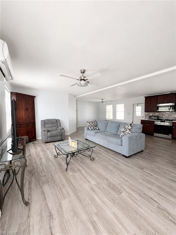 Residential Lease in NORTH FORT MYERS 3