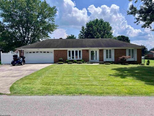 109 Mountain View Dr, Elkins, WV, 26241-3228 | Card Image