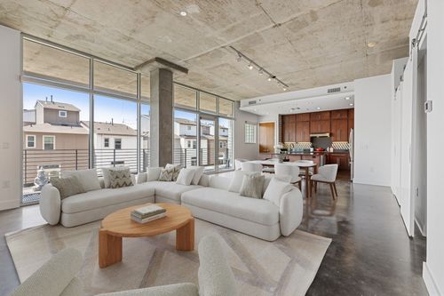 ste-310-3030 Bryan St, Dallas, TX, 75204-6167 | Card Image