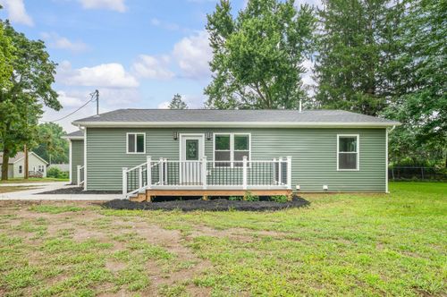 584 1st Court, Niles, MI, 49120 | Card Image