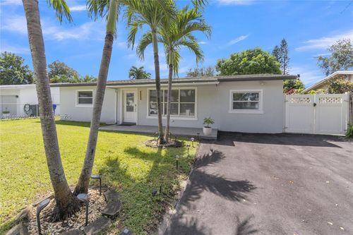 6320 Harding St, Hollywood, FL, 33024-4103 | Card Image