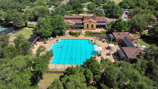 Aerial view of country club pool | Image 38