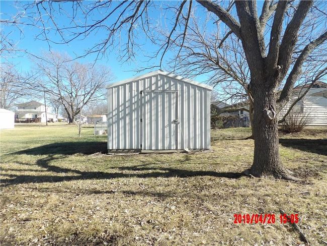 217 Warren St, House other with 3 bedrooms, 2 bathrooms and null parking in Garnett KS | Image 9