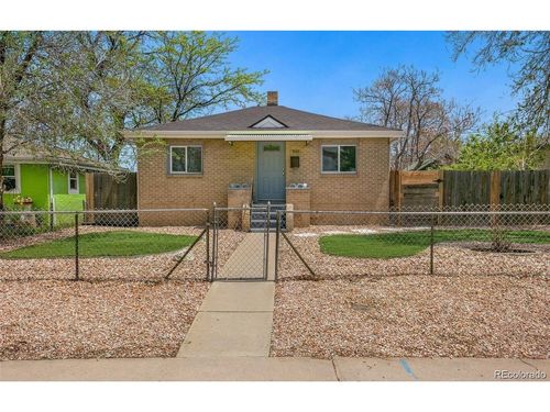 4144 Fillmore St, Denver, CO, 80216-4038 | Card Image