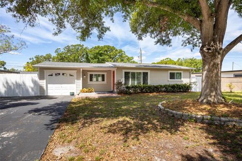 7500 Orpine Dr N, ST PETERSBURG, FL, 33702-5058 | Card Image