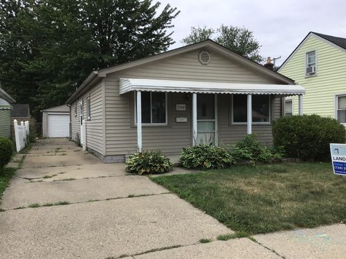 21816 Rosedale Street, Saint Clair Shores, MI, 48080 | Card Image