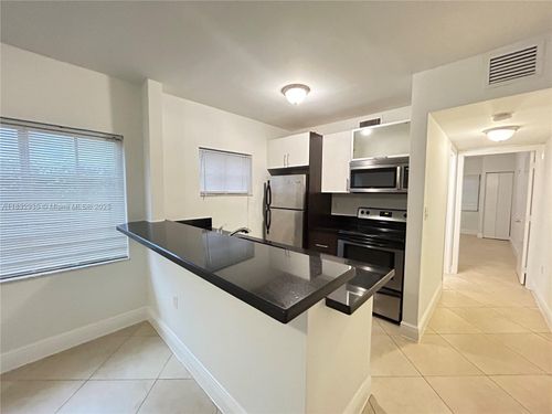apt-6-1034 Lenox Ave, Miami Beach, FL, 33139-4895 | Card Image