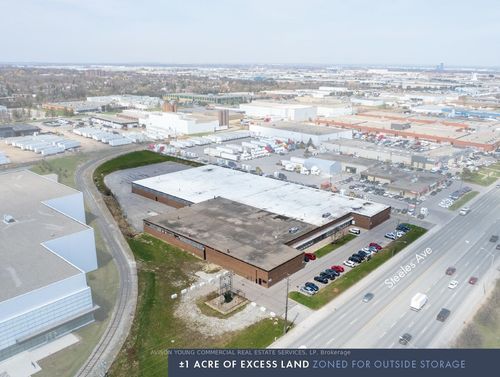 1810 Steeles Ave E, Brampton, ON, L6T1A7 | Card Image