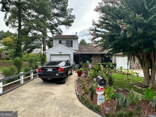 10a-709 Pine Tree Trl, Atlanta, GA, 30349-4976 | Card Image