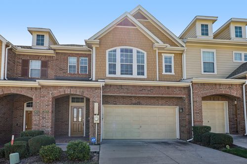 3828 Vienna St, Irving, TX, 75038-8461 | Card Image