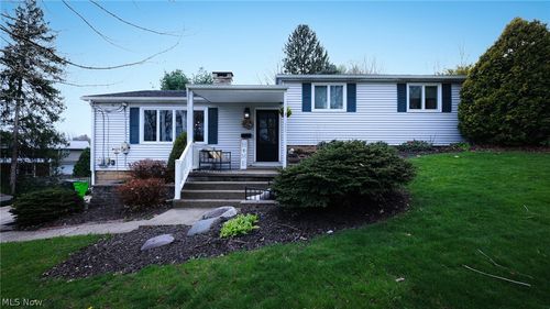 2050 Allandale Dr, Wooster, OH, 44691-2054 | Card Image