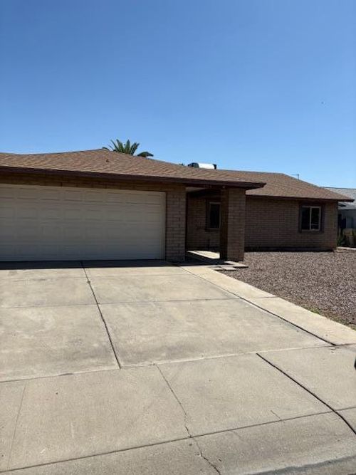 4919 W Ironwood Dr, Glendale, AZ, 85302-2401 | Card Image