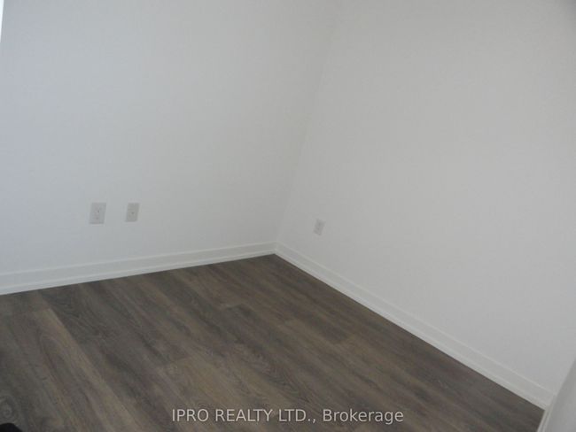 803 - 2520 Eglinton Ave W, Condo with 3 bedrooms, 2 bathrooms and null parking in Mississauga ON | Image 22