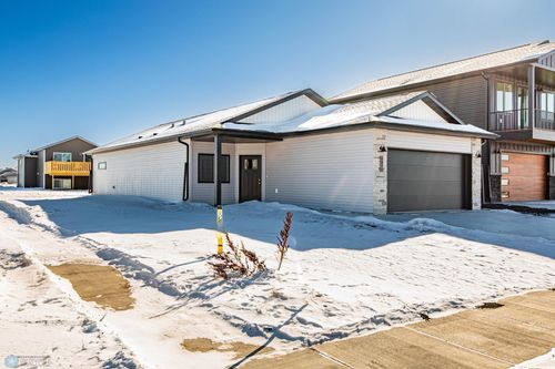 6751 66th Ave S, Horace, ND, 58047-2821 | Card Image