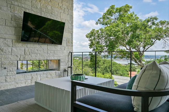 806 Sunfish St, House other with 4 bedrooms, 5 bathrooms and 4 parking in Lakeway TX | Image 32