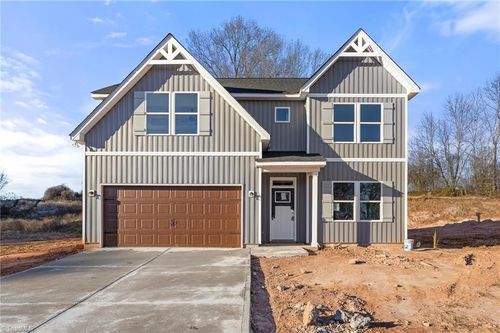 114 Indian Wells Court, Harmony, NC, 28634 | Card Image