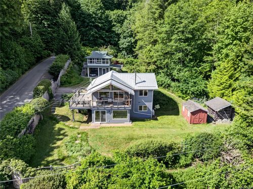 144 Douglas Rd, Salt Spring Island, BC, V8K2J2 | Card Image