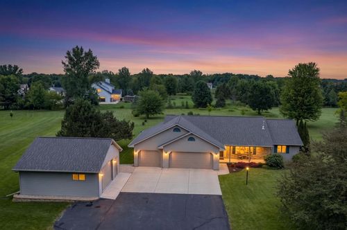 3605 Solitude Road, Rockland, WI, 54115 | Card Image