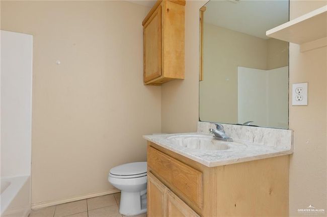 10 - 200 E R C Champion St, Condo with 2 bedrooms, 1 bathrooms and null parking in Progreso TX | Image 9
