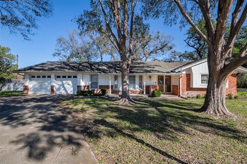 14 Stone Court, Lakeside, TX, 76108 | Card Image