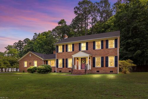 124 Beechwood Drive, Franklin, VA, 23851 | Card Image