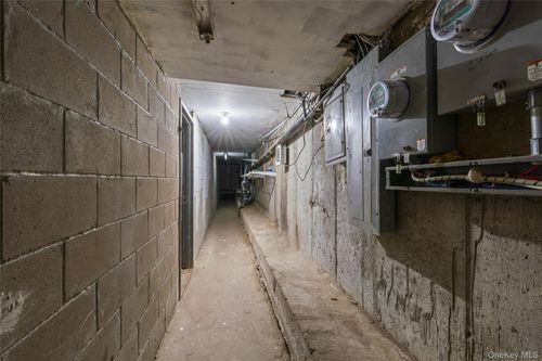 12115 Jamaica Ave, Richmond Hill, NY, 11418-2524 | Card Image