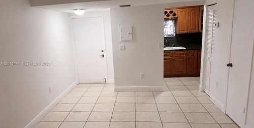 14-a-5611 W 25th Ct, Hialeah, FL, 33016-4477 | Card Image