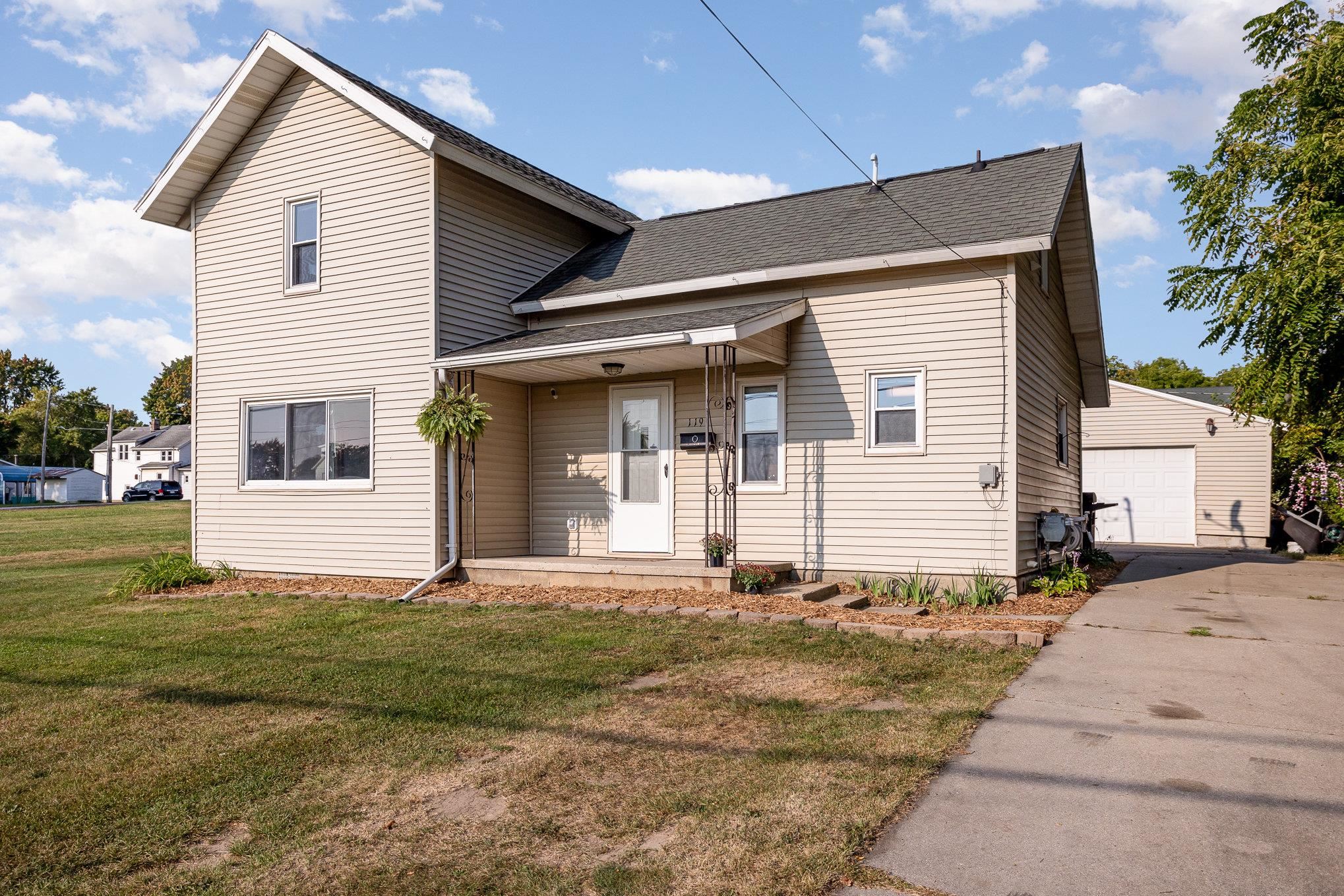 Hubbard St, Saint Louis, MI 48880