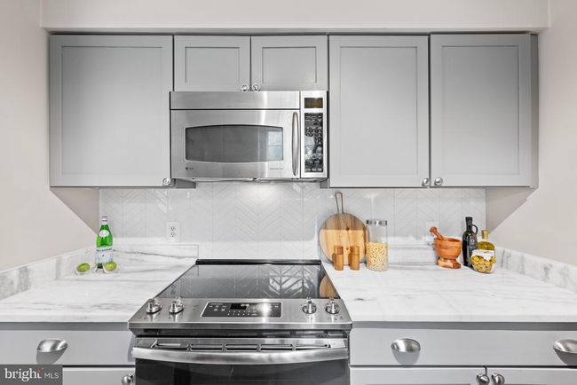 APT-410 - 2050 N Calvert St, Condo with 2 bedrooms, 1 bathrooms and null parking in ARLINGTON VA | Image 17