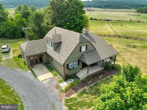 1615 Pleasant View Rd, MOUNT JACKSON, VA, 22842-2848 | Card Image