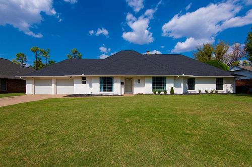 3025 Regency Court, Oklahoma City, OK, 73120 | Card Image