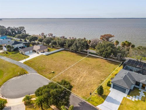 3231 Landing Vw, TAVARES, FL, 32778-2050 | Card Image