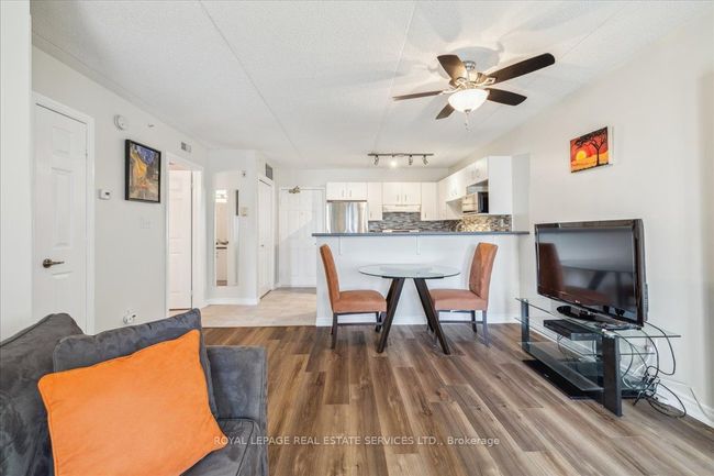 209 - 1441 Walkers Line, Condo with 2 bedrooms, 1 bathrooms and null parking in Burlington ON | Image 9
