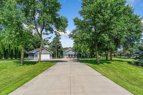 1094 Barton Ave Nw, Buffalo, MN, 55313-4402 | Card Image