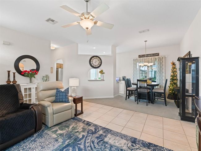 Living & Dining area combinaton | Image 9