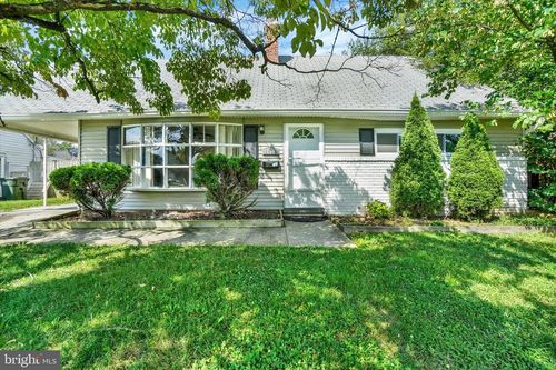 1417 Continental Rd, YORK, PA, 17404-1907 | Card Image