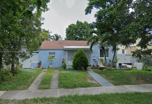 3011 Nw 1st St, Miami, FL, 33125-5003 | Card Image