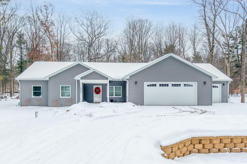 39-14670 Tomahawk Lane, Big Rapids Charter Township, MI, 49307 | Card Image
