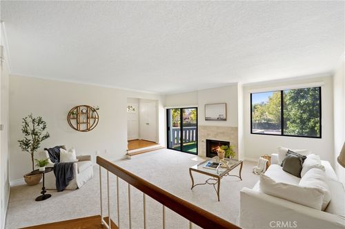 unit-d-29125 Thousand Oaks Blvd, Agoura Hills, CA, 91301-5706 | Card Image