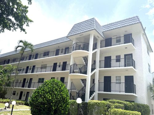 313-3360 Spanish Moss Ter, Lauderhill, FL, 33319-5063 | Card Image