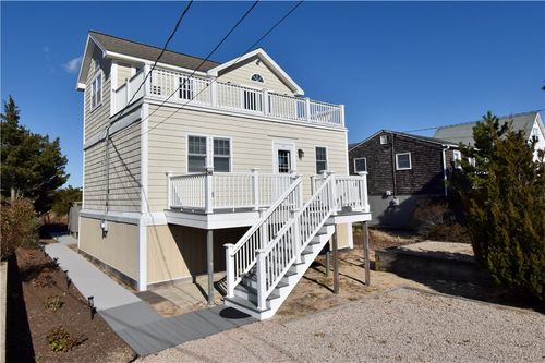 432 Atlantic Ave, Westerly, RI, 02891-4336 | Card Image