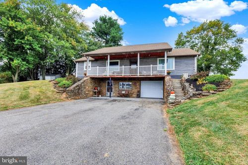 4065 Shaws School Rd, BROGUE, PA, 17309-9146 | Card Image